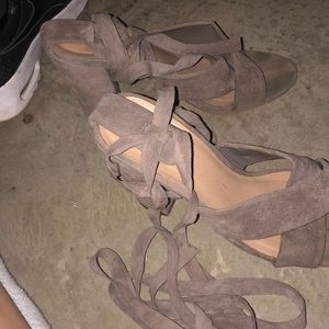 lace up heels!